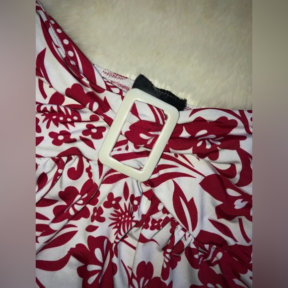 Strapless Top - Picture 6 of 7